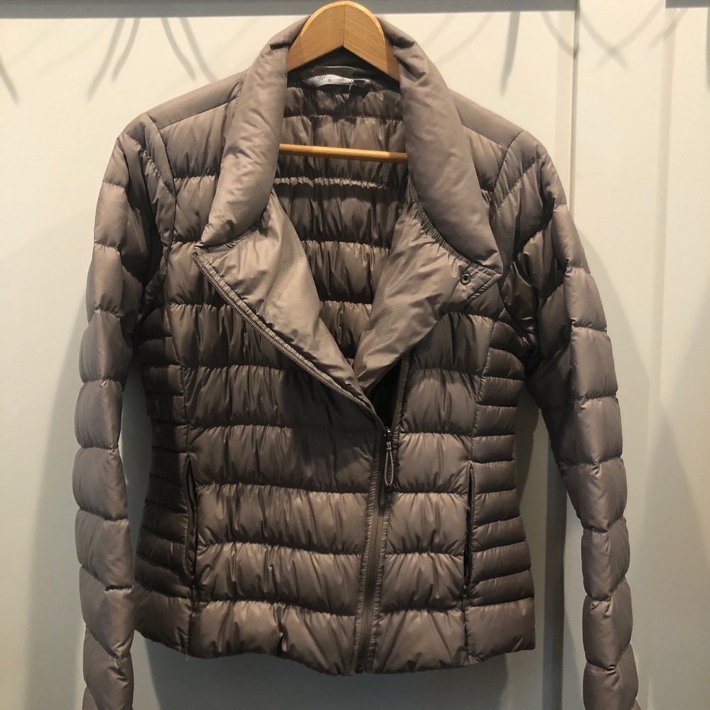 Athleta Down Puffer Coat Size M